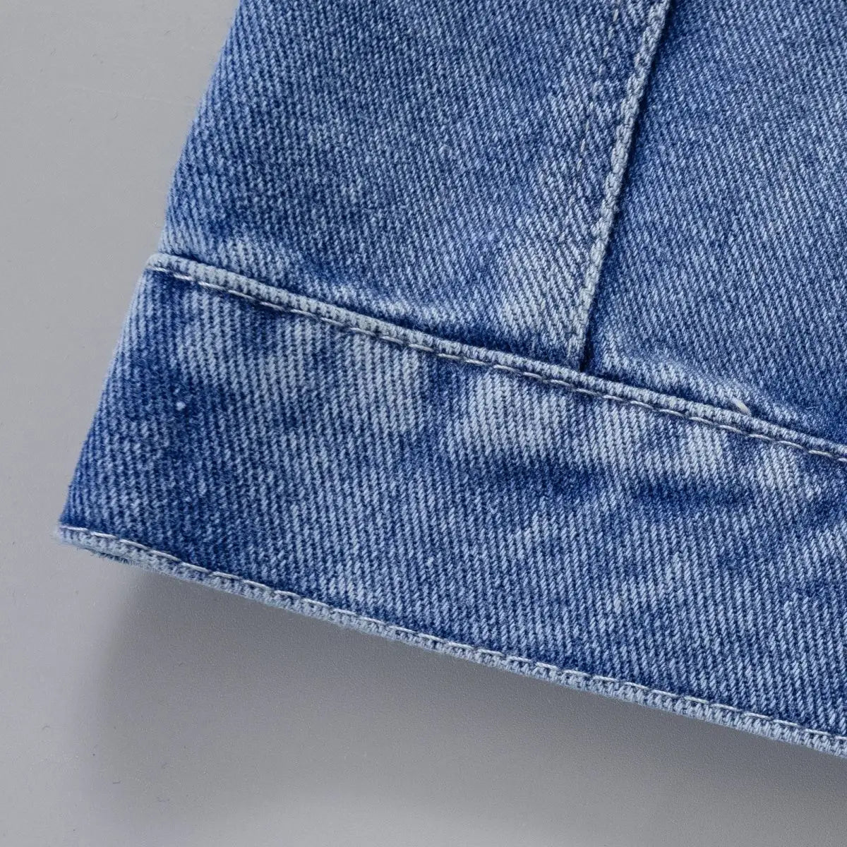 Kids Denim Jacket New Spring Autumn Girls Fashion Bow Bright Diamond Design Lapel Jean Coat Children Outerwear Clothing 2-12 Yrs
