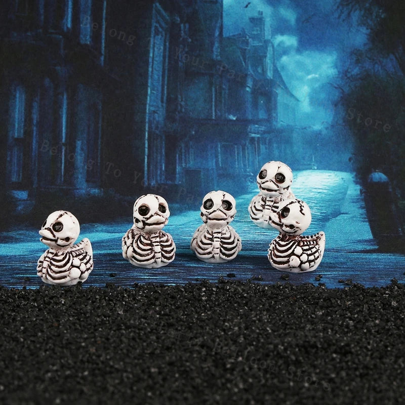 Halloween Mini Figurines Resin Halloween Ducks Ghost Miniatures Figurines Bulk for Garden Fairy Micro Landscape Home DIY Decor